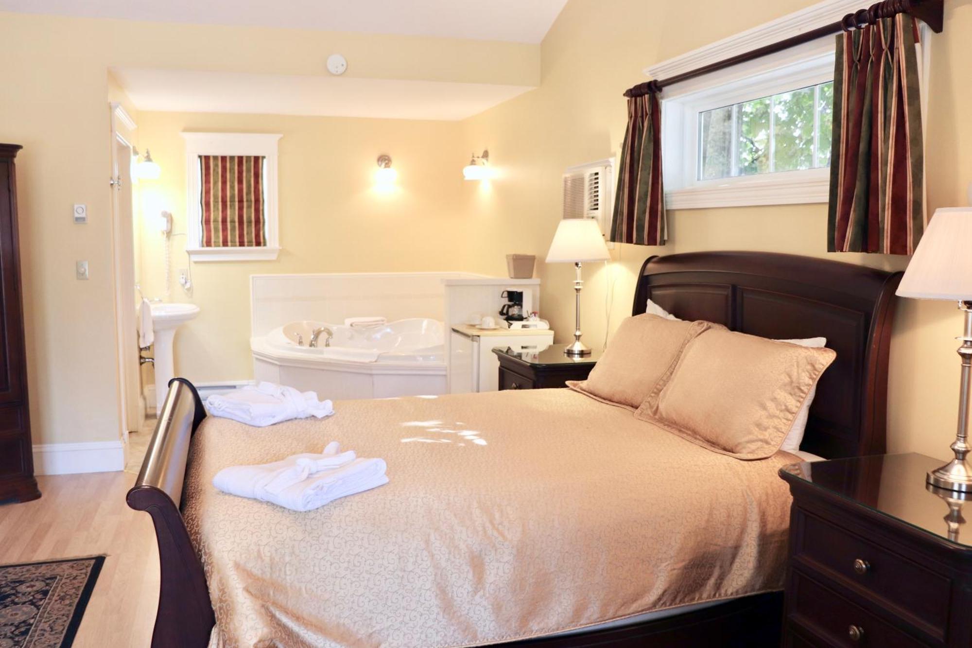 Shining Waters Country Inn Кавендиш Екстериор снимка