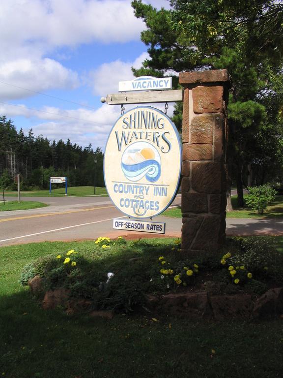 Shining Waters Country Inn Кавендиш Екстериор снимка